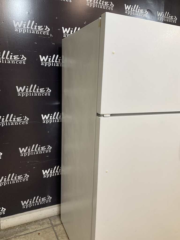 Kenmore Used Refrigerator Top and Bottom 28/2” x 64 1/2” (White) 