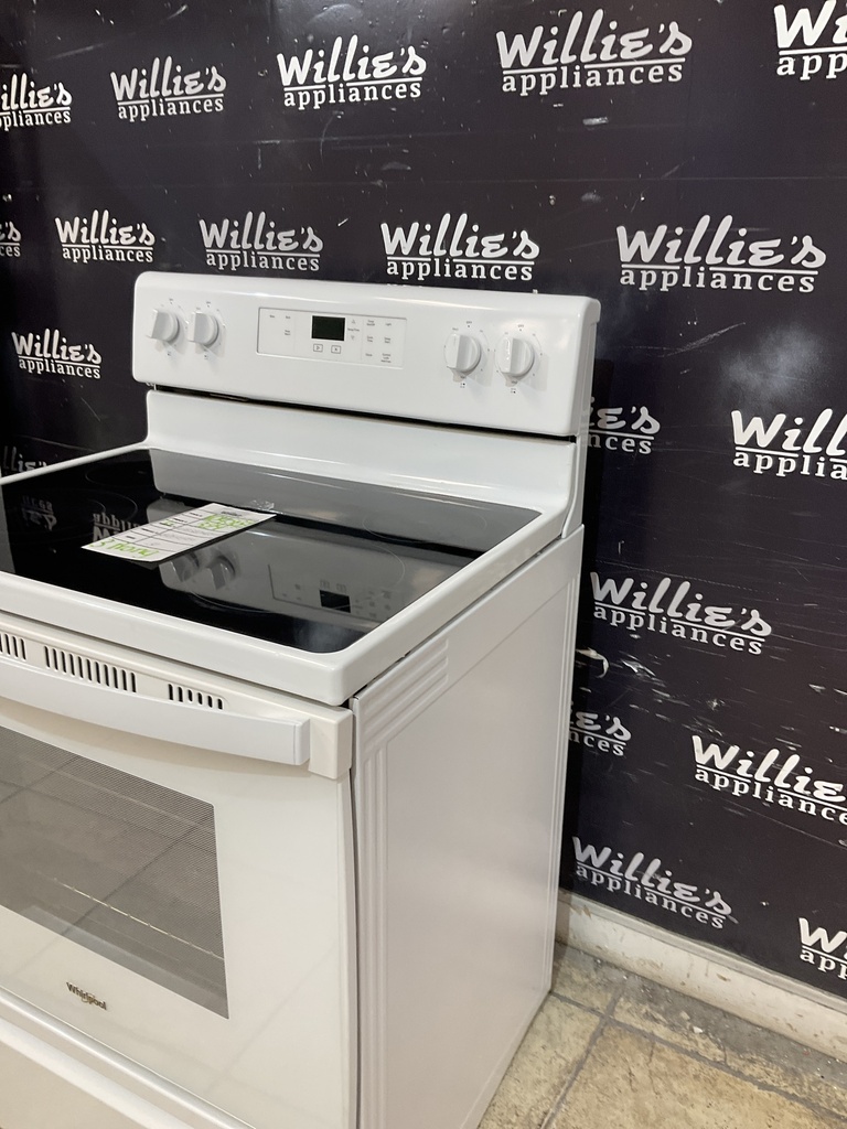 Whirlpool Used Electric Stove 220volts (40/50 AMP) 30inches {3 prong} (White) 