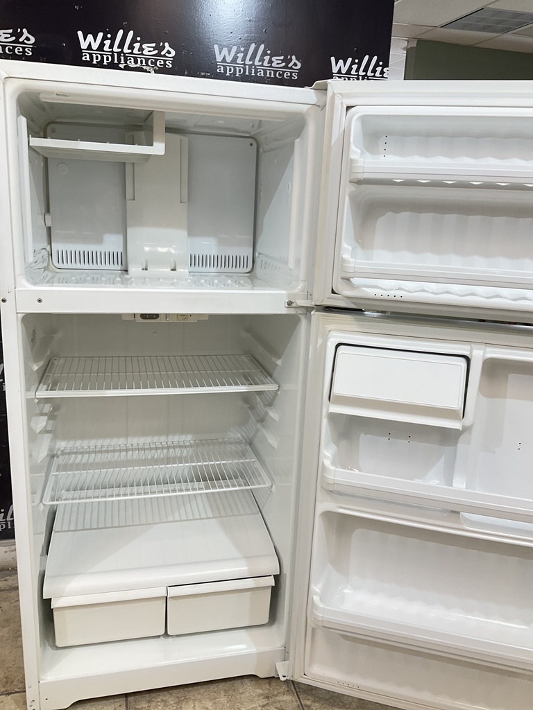 Hotpoint Used Refrigerator Top and Bottom 28x61 1/2” (white) 