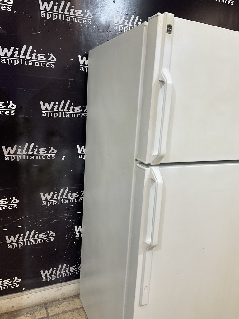 Hotpoint Used Refrigerator Top and Bottom 28x61 1/2” (white) 