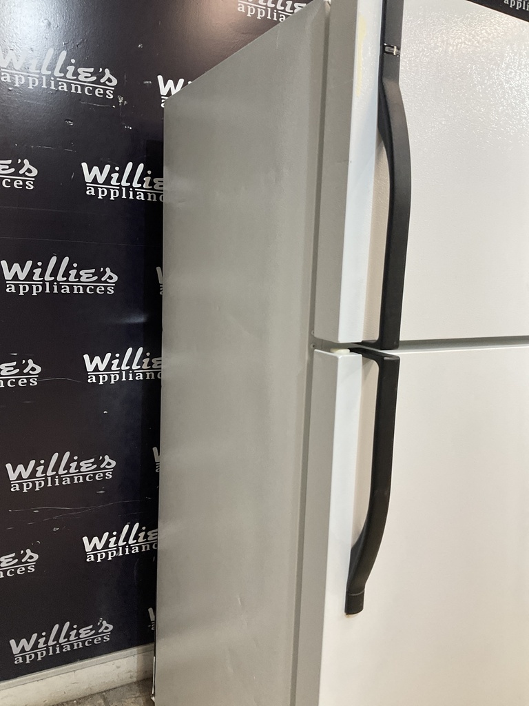 Kenmore Used Refrigerator Top and Bottom 30x66 (White) 