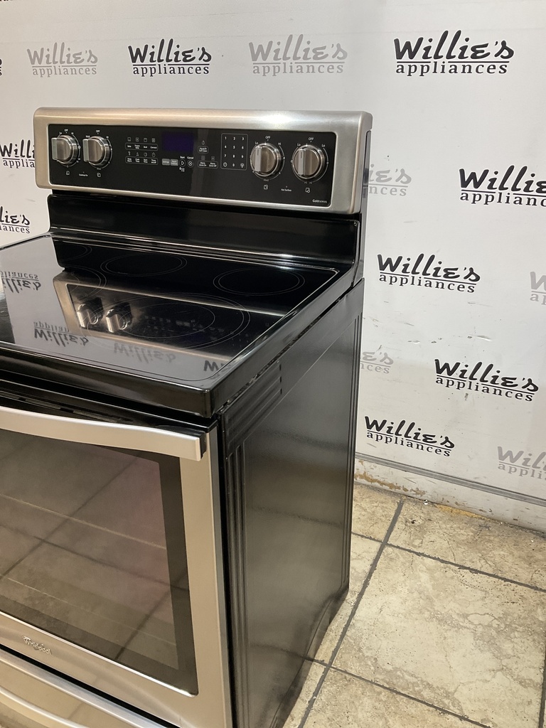 Whirlpool Used Electric Stove 220volts (40/50 AMP) 30inches {3 prong} (stainless steel) 