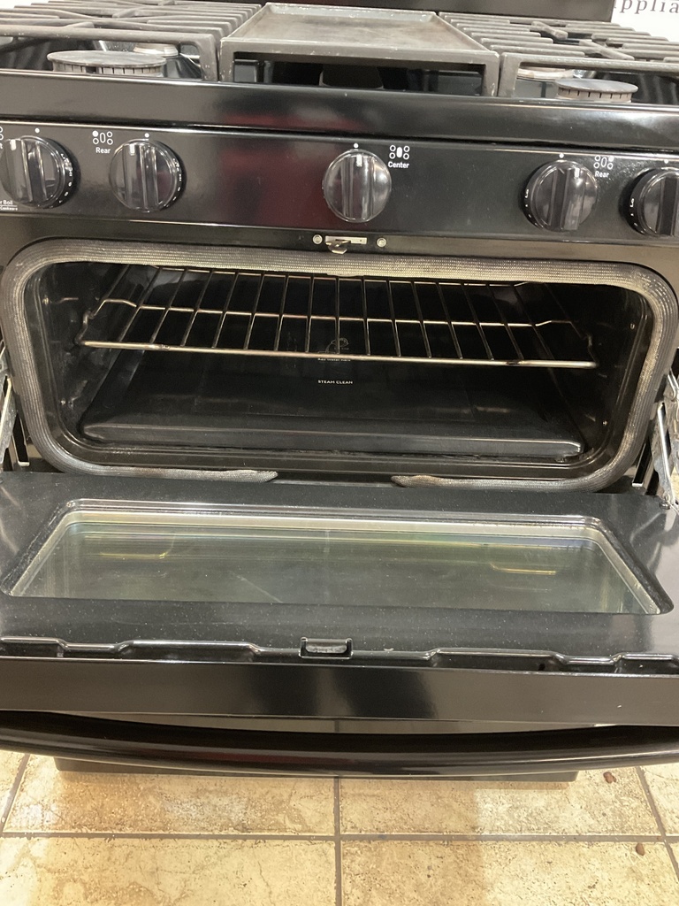 Ge Used Natural Gas Stove Double Oven 30inches (Black) 