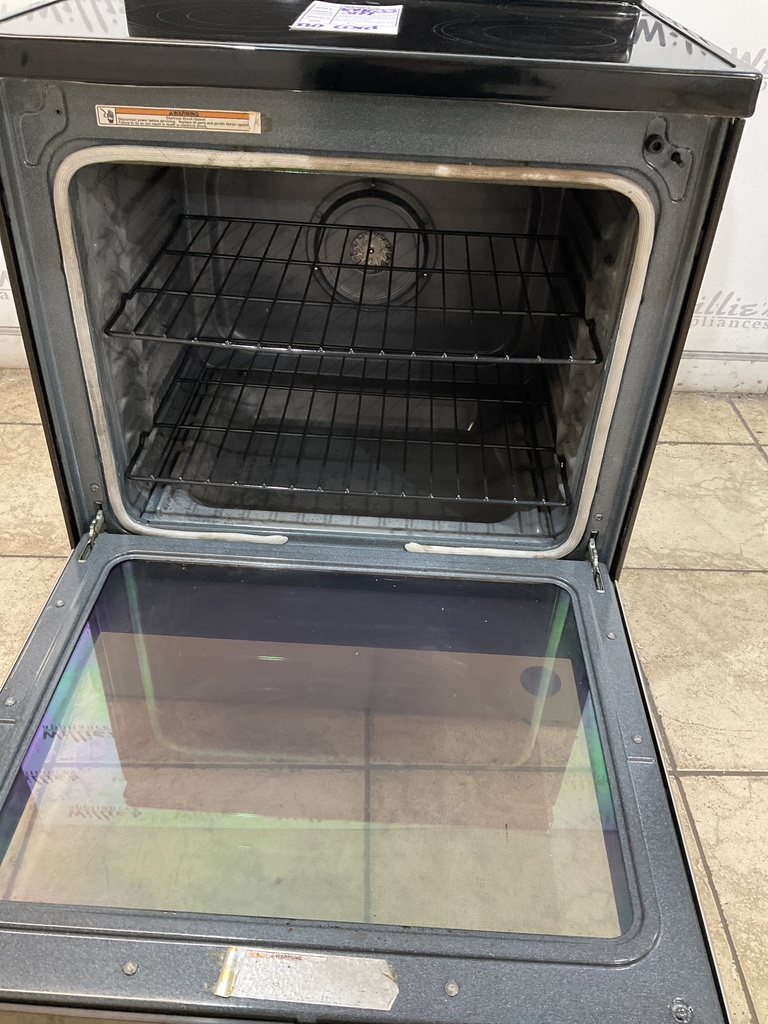 Lg Used Electric Stove 220volts (40/50 AMP) 30inches {no cord} (Stainless steel) 