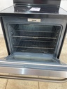 Ge Used Electric Stove 220volts (40/50 AMP) 30inches {no cord} (Stainless steel) 