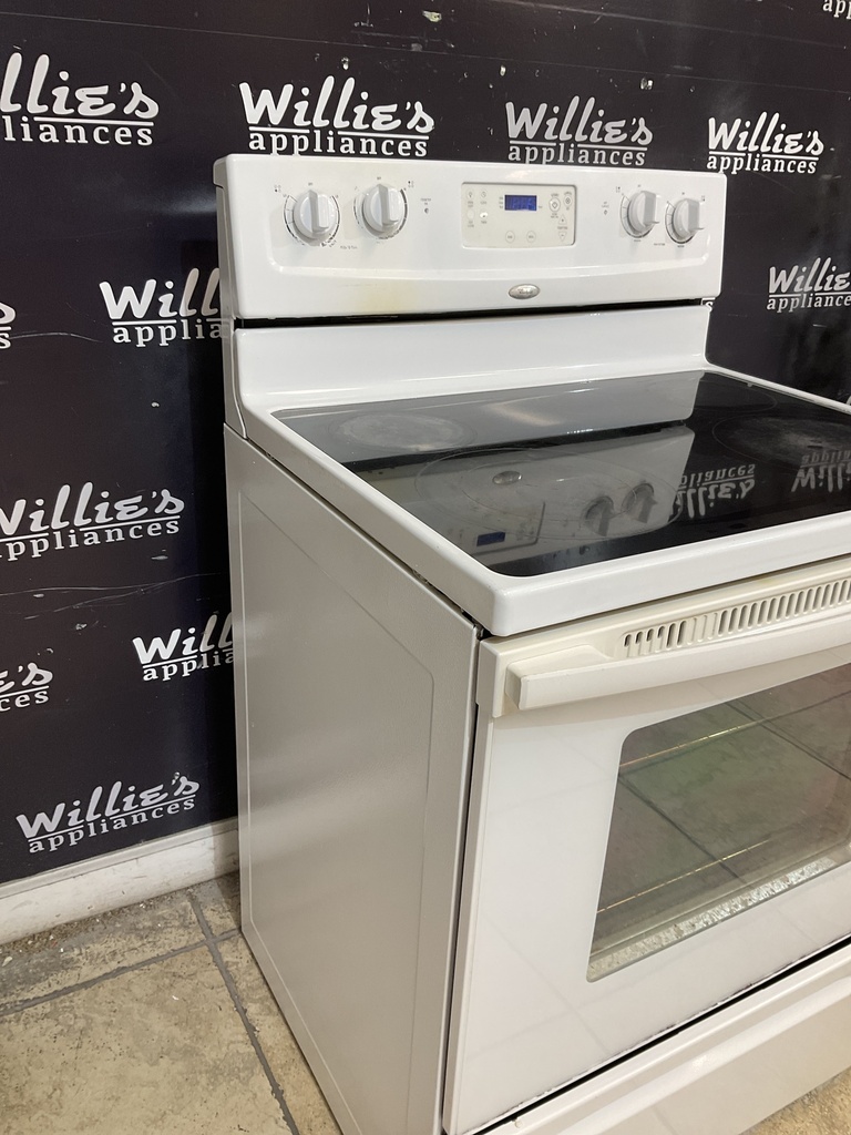 Whirlpool Used Electric Stove 220volts (40/60 AMP) 30inches {3 prong} (White) 