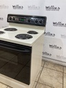 Ge Used Electric Stove 220volts (40/50 AMP) 30inches {no cord} (Bisque/Black) 