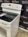 Ge Used Electric Stove 220volts (40/50 AMP) 30inches (White) 