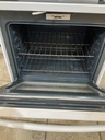 Ge Used Electric Stove 220volts (40/50 AMP) 30inches (White) 
