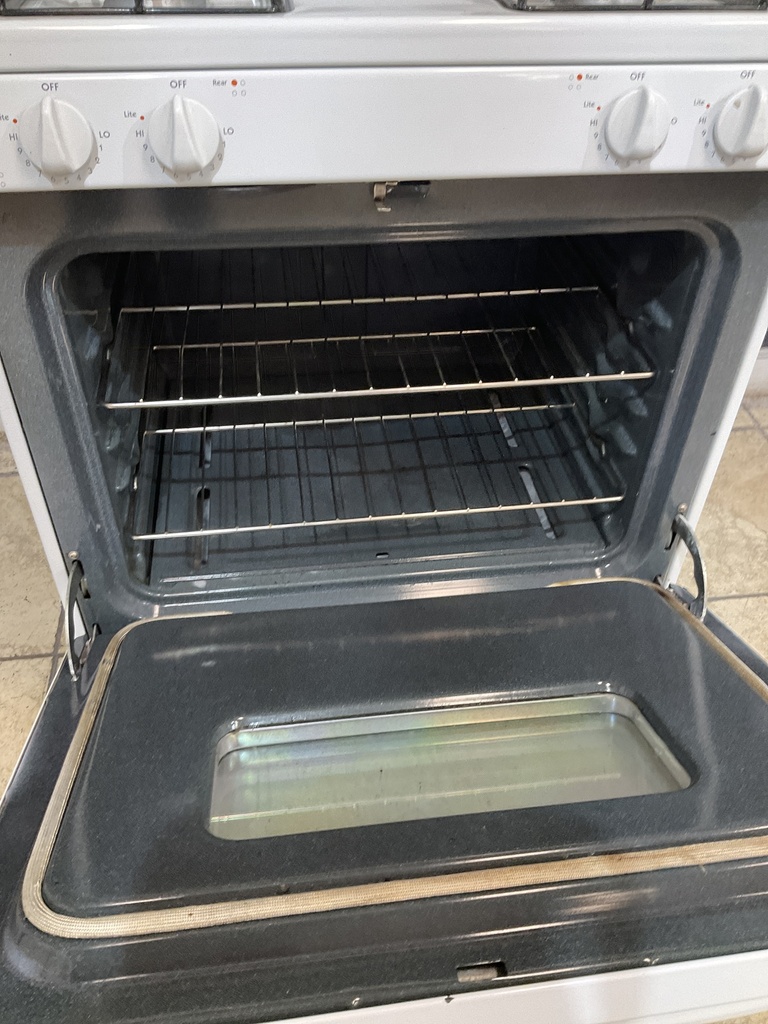 Hotpoint Used Natural Gas Stove 30inches (White) 