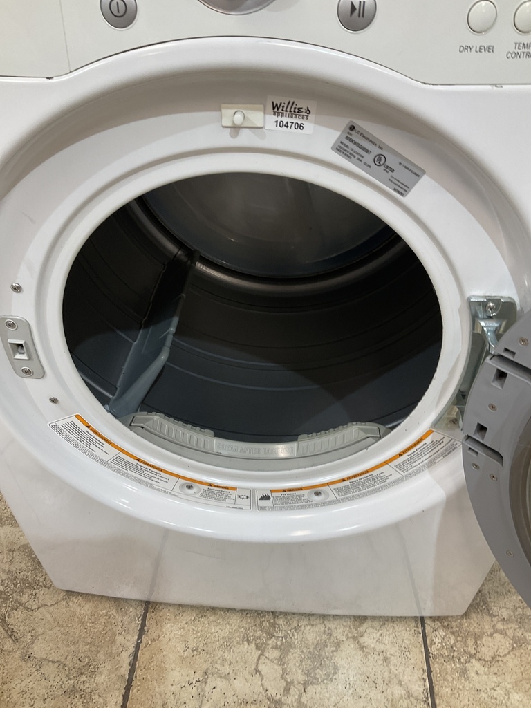 Lg Used Electric Dryer 220volts (30 AMP) 27inches (White) 