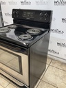Frigidaire Used Electric Stove 220volts (40/50 AMP) 30inches {no cord} (Black) 