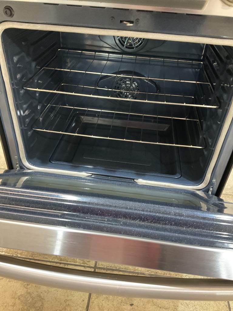 Samsung Used Electric Stove 220volts (40/50 AMP) 30inches {3 prong} (Stainless steel) 