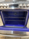 Lg Used Electric Stove 220volts (40/50 AMP) 30inches {3 prong} (Stainless Steel) 