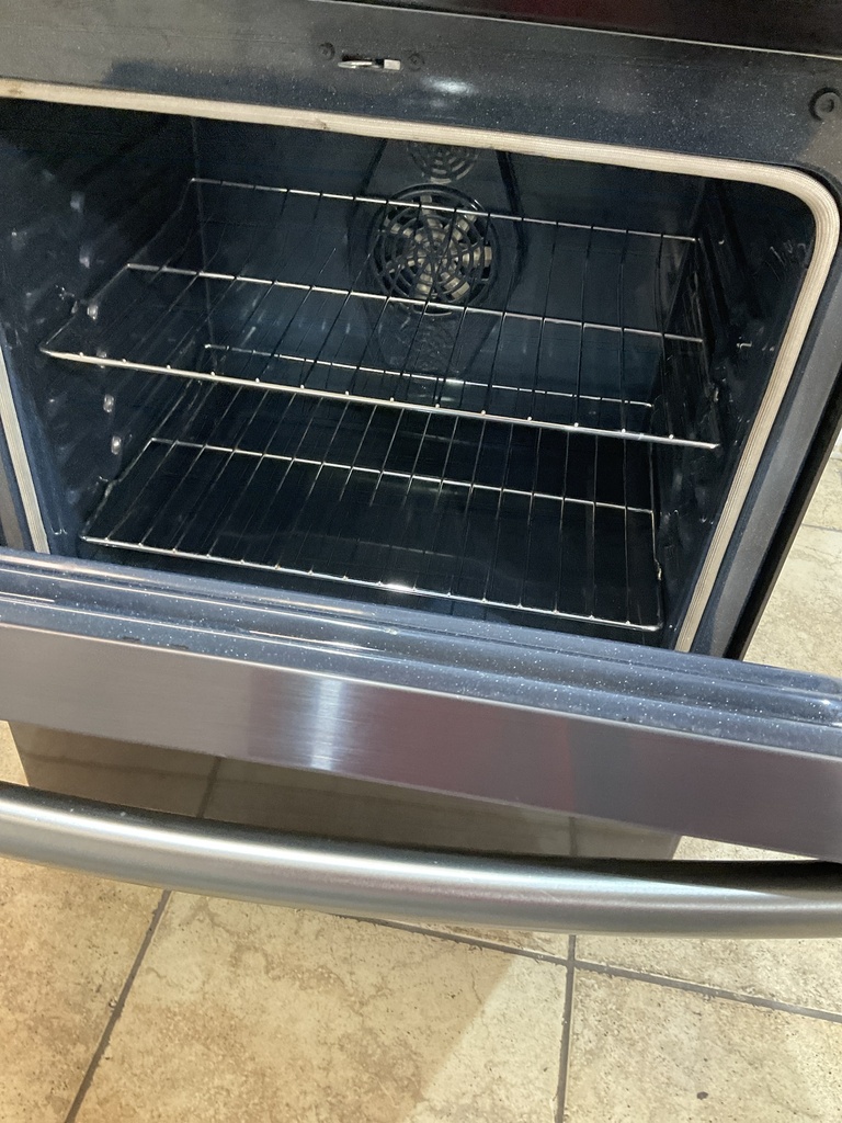 Samsung Used Electric Stove 220volts (40/50 AMP) 30inches {no cord} (Stainless Steel) 