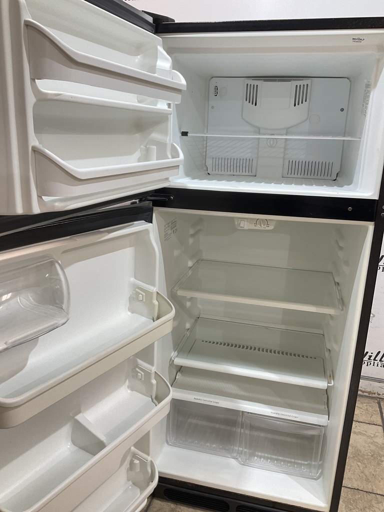 Frigidaire Used Refrigerator Top and Bottom 28 1/2” x 65” (Stainless Steel) 