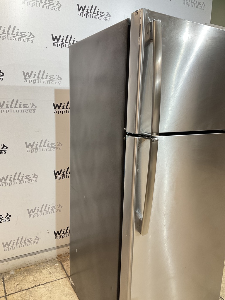 Ge Used Refrigerator Top and Bottom 28x67 (Stainless Steel) 