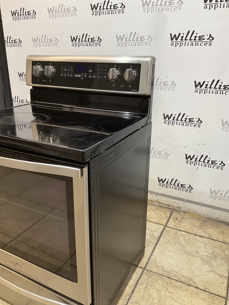 Whirlpool Used Electric Stove 220volts (40/50 AMP) 30inches {no cord} (Stainless Steel) 