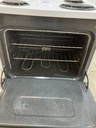 Ge Used Electric Stove 220volts (40/50 AMP) 30inches {no cord} (white/Black) 