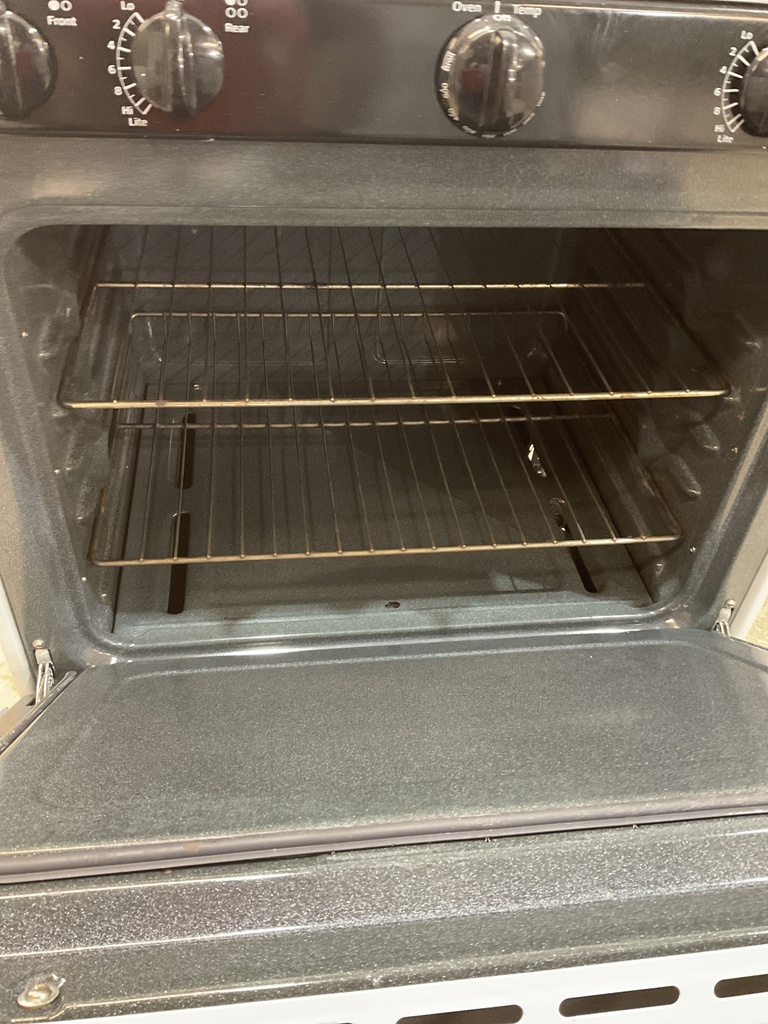 Hotpoint Used Natural Gas Stove 30inches (White/Black) 