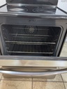 Frigidaire Used Electric Stove 220volts (40/50 AMP) 30inches {no cord} (Stainless steel) 