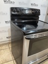 Kenmore Used Electric Stove 220volts (40/50 AMP) 30inches {no cord” (Stainless steel) 2