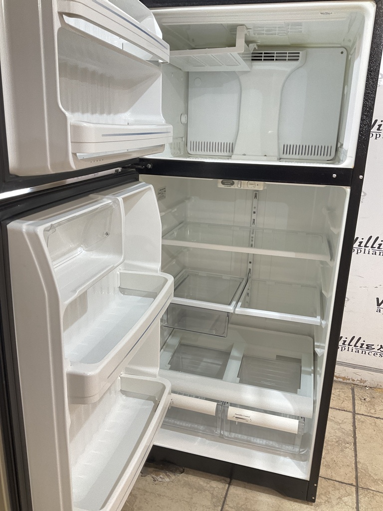 Ge Used Refrigerator Top and Bottom 28x64 1/2” (Stainless Steel) 
