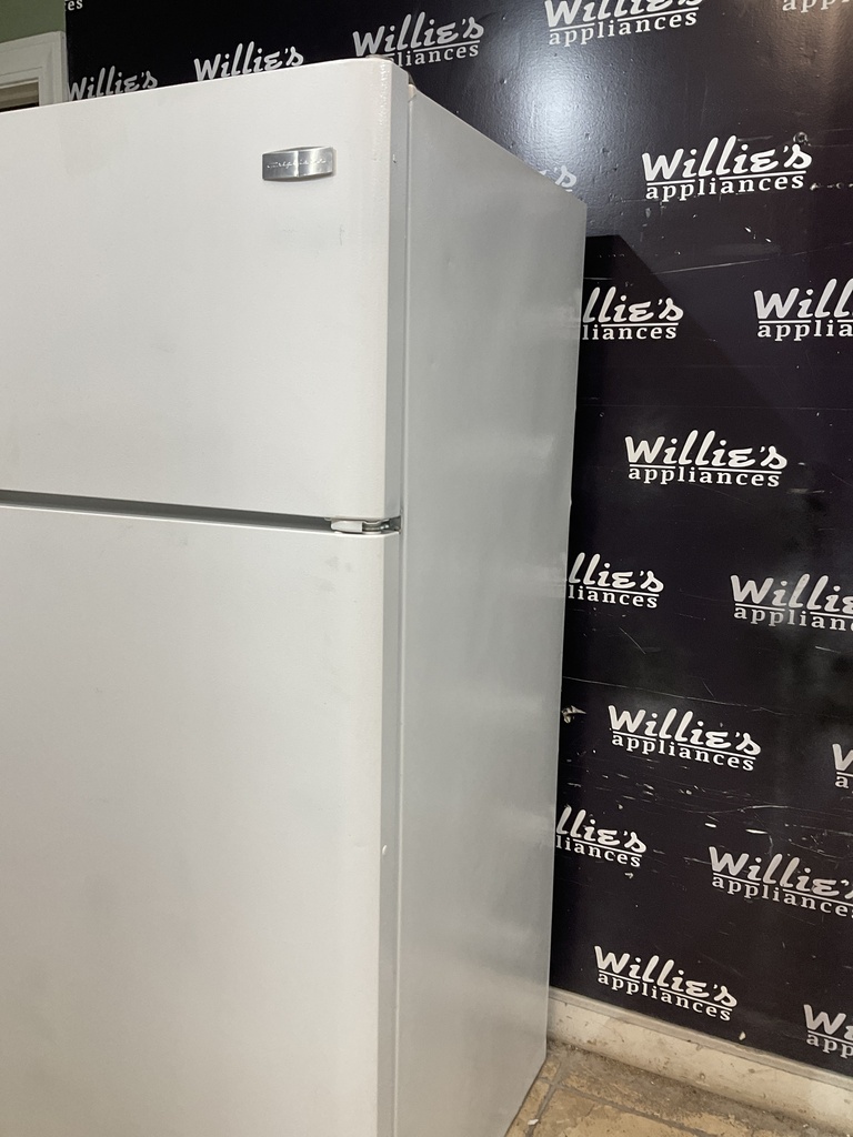 Frigidaire Used Refrigerator Top and Bottom 30x65 1/2” (White)