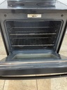 Ge Used Electric Stove 220volts (40/50 AMP) 30inches {no cord} (Black) 