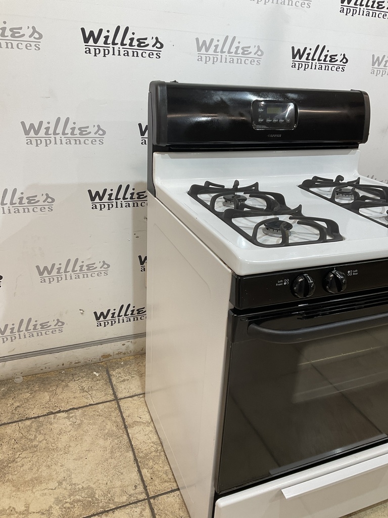 Kenmore Used Natural Gas Stove 30inches (White/Black) 