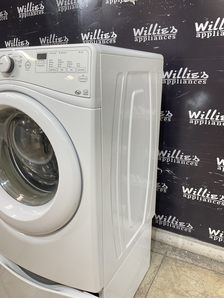 Whirlpool Used Washer Front-load 27inches (White) 