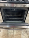 Frigidaire Used Gas Propane Stove 30inches (Stainless Steel) 