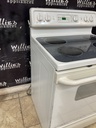 Ge Used Electric Stove 220volts (40/50 AMP) 30inches {3 prong} (white) 