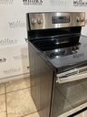 Ge Used Electric Stove 220volts (40/50 AMP) 30inches {no cord} (Stainless steel) 