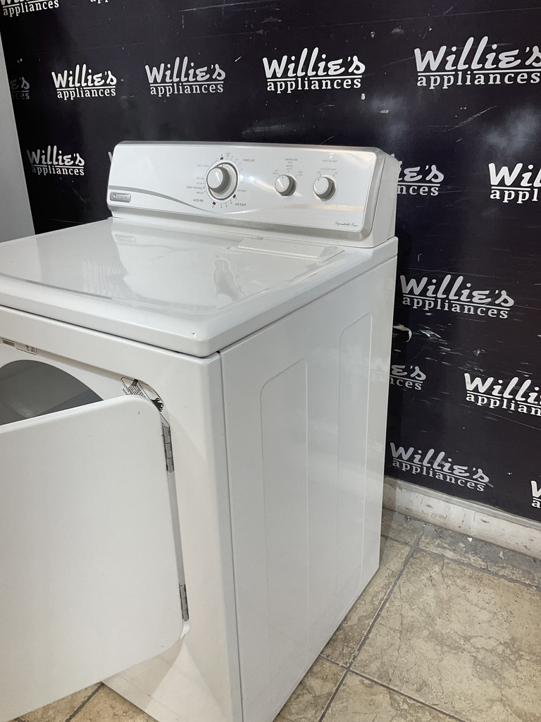 Maytag Used Electric Dryer 220volts (30 AMP) 29inches {4 prong} (white) 