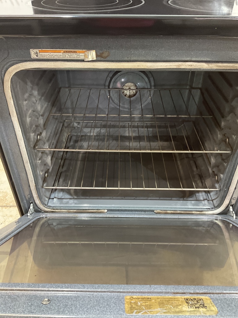 Maytag Used Electric Stove 220volts (40/50 AMP) 30inches {no cord} (Black) 