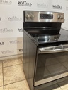 Ge Used Electric Stove 220volts (40/50 AMP) 30inches {3 prong} (Stainless steel) 