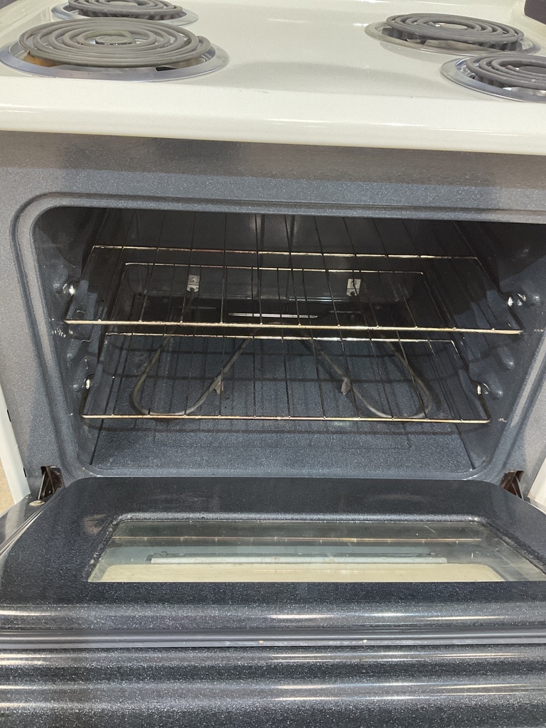 Frigidaire Used Electric Stove 220volts (40/50 AMP) 30inches (bisque) 