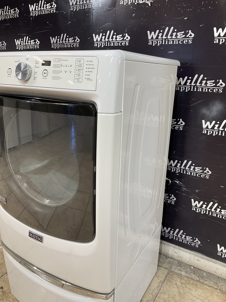 Maytag Used Electric Dryer 220volts (30 AMP) 27inches (white) 