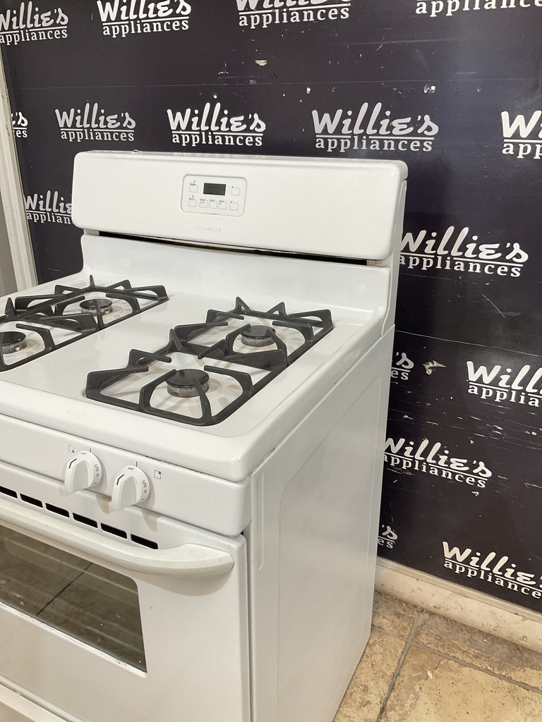 Frigidaire Used Natural Gas Stove 30inches (White) 