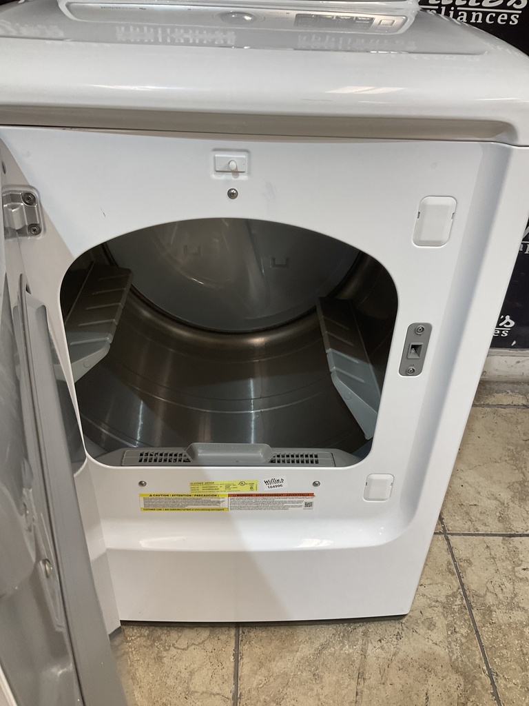 Samsung Used Electric Dryer 27inches {4 prong}