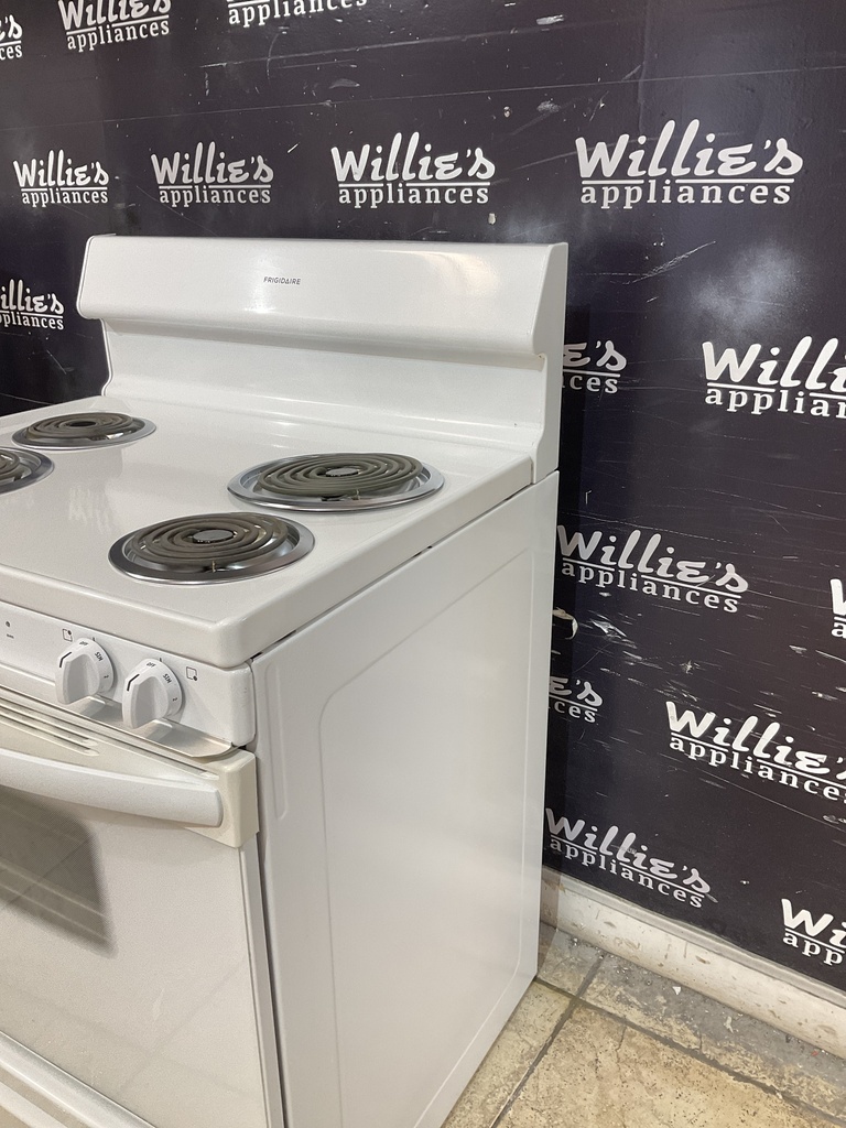 Frigidaire Used Electric Stove 220volts (40/50 AMP) 30inches {4 prong} (White) 