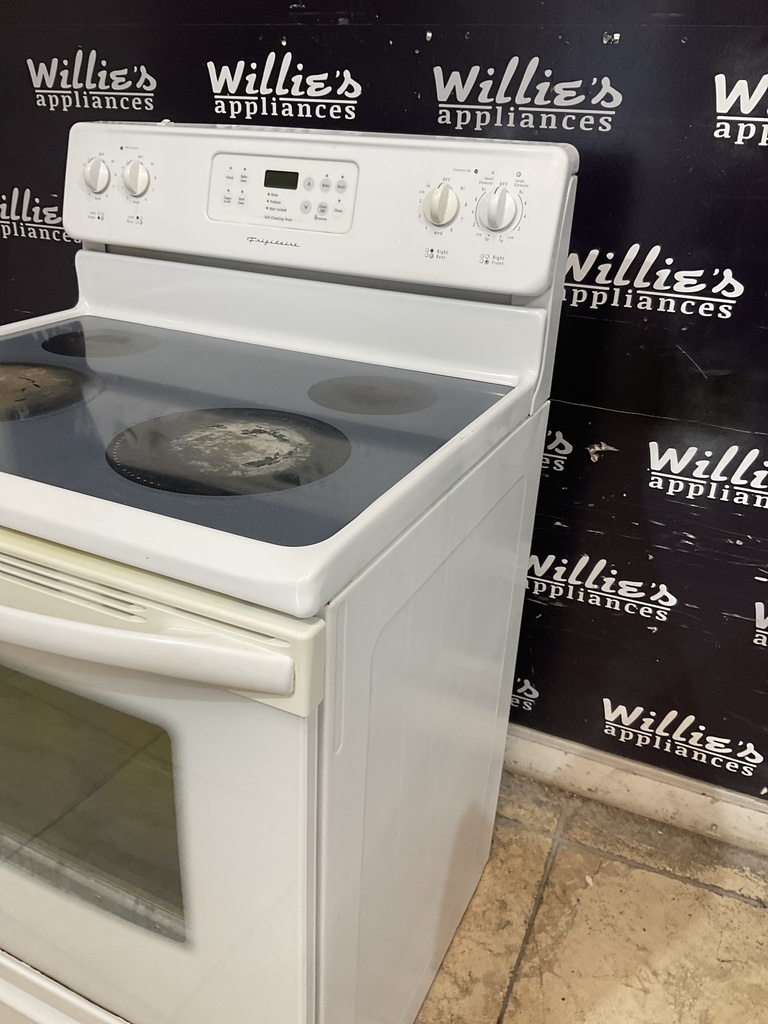 Frigidaire Used Electric Stove 220volts (40/50 AMP) 30inches {no cord} (White) 
