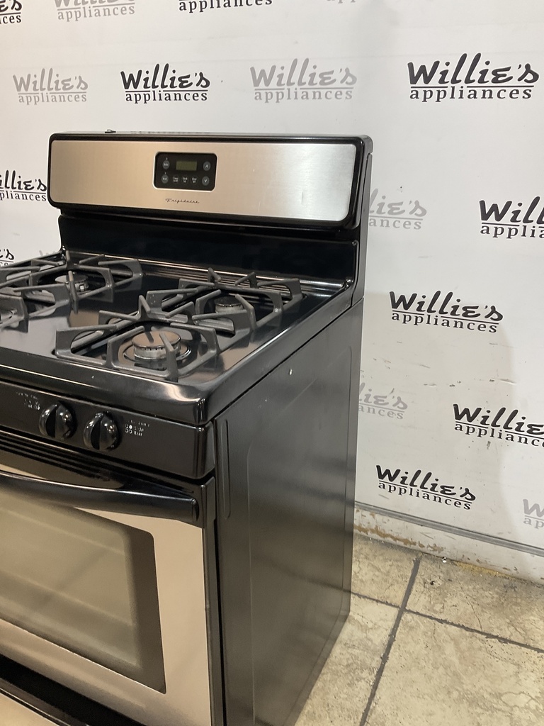 Frigidaire Used Natural Gas Stove 30inches (Stainless Steel) 