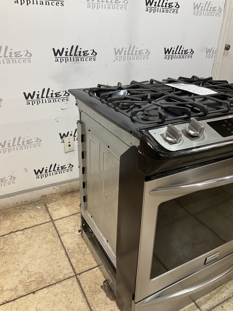 Frigidaire Used Natural Gas Stove 30inches (stainless steel) 