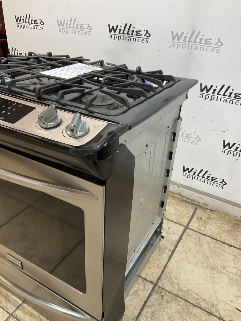 Frigidaire Used Natural Gas Stove 30inches (stainless steel) 