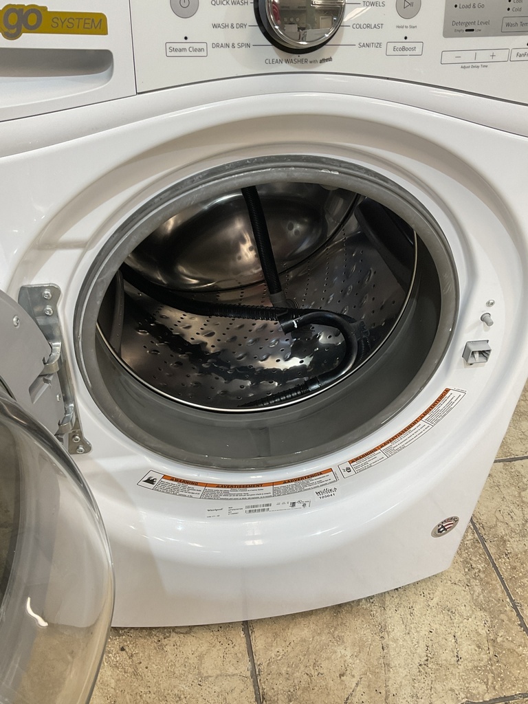 Whirlpool Used Washer Front-load 27inches (White) 