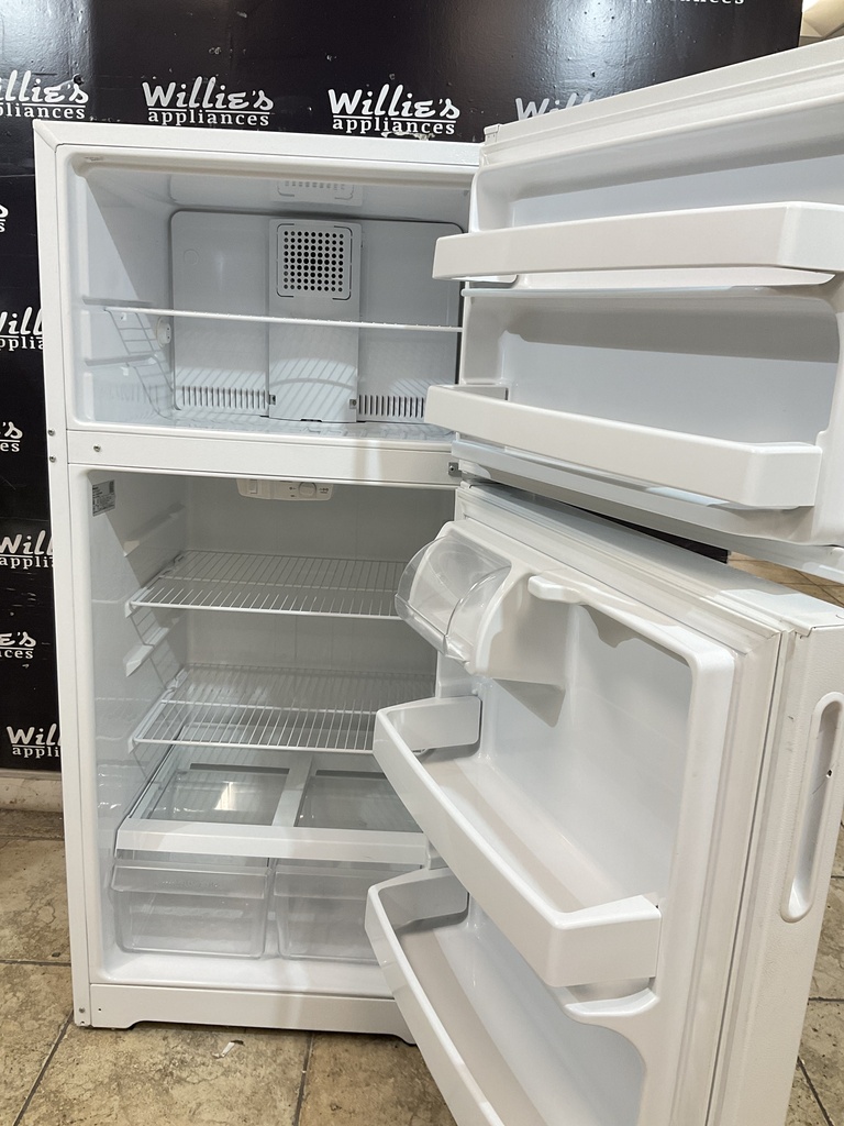 Hotpoint Used Refrigerator Top and Bottom 28x64 1/2” (White) 