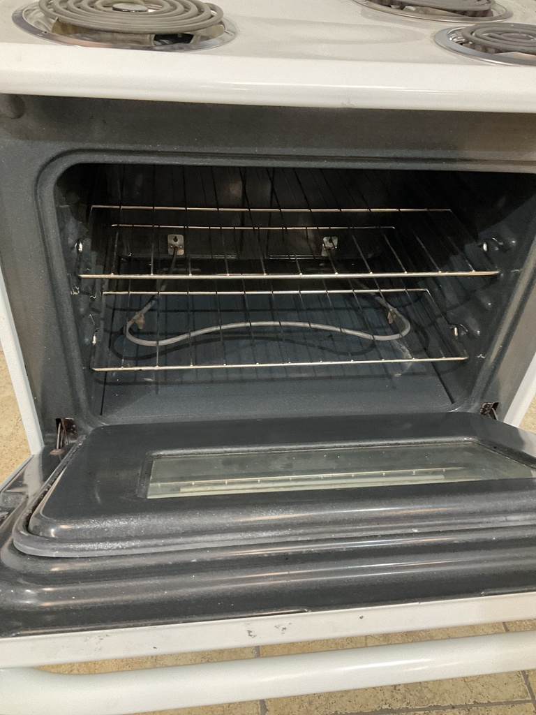 Frigidaire Used Electric Stove 220volts (40/50 AMP) 30inches {no cord} (white) 