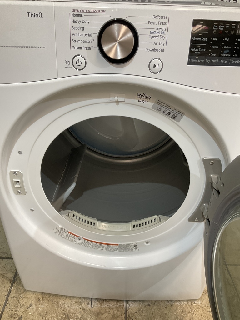 Lg Used Electric Dryer 220volts (30 AMP) {no cord} (White) 